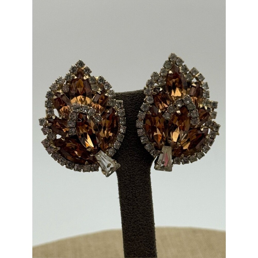 Vintage Weiss Elegant Brown Crystal Teardrop Clip-On Earrings